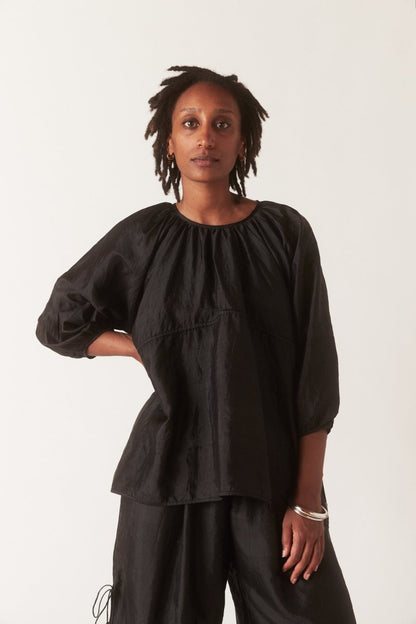 Back Button Blouse in Black - Soochie - Bunon