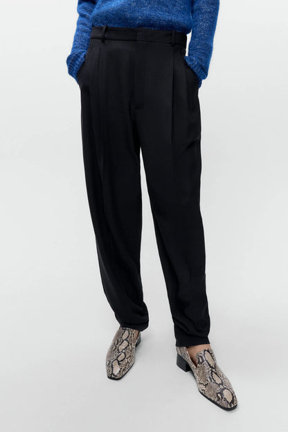 Carrot Pants