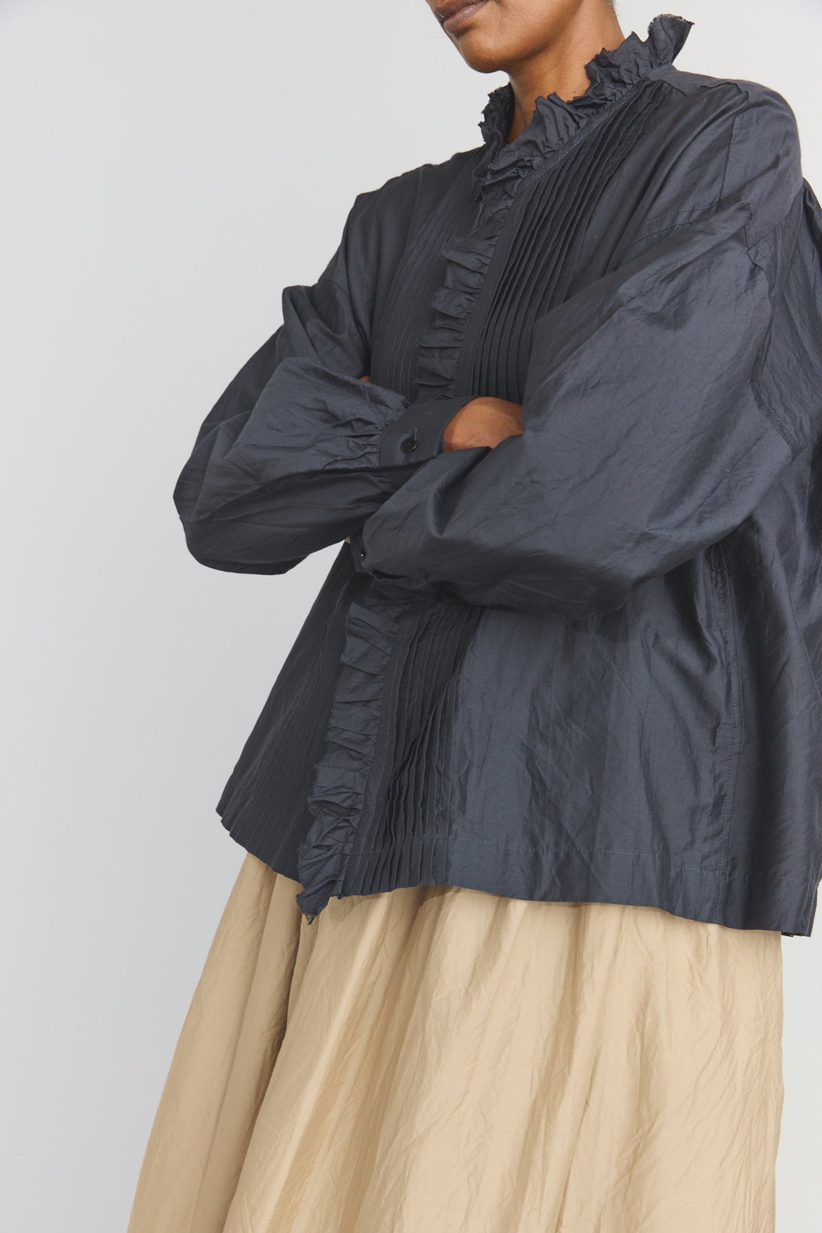 Cotton/Silk Pin Tuck Ruffle Shirt - Black Navy