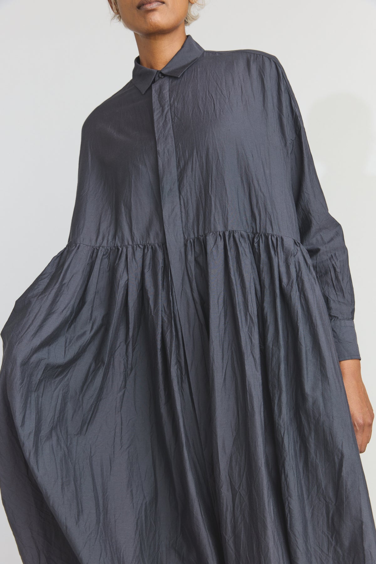 Cotton/Silk Random Pleated Baggy Shirt Dress - Black Navy