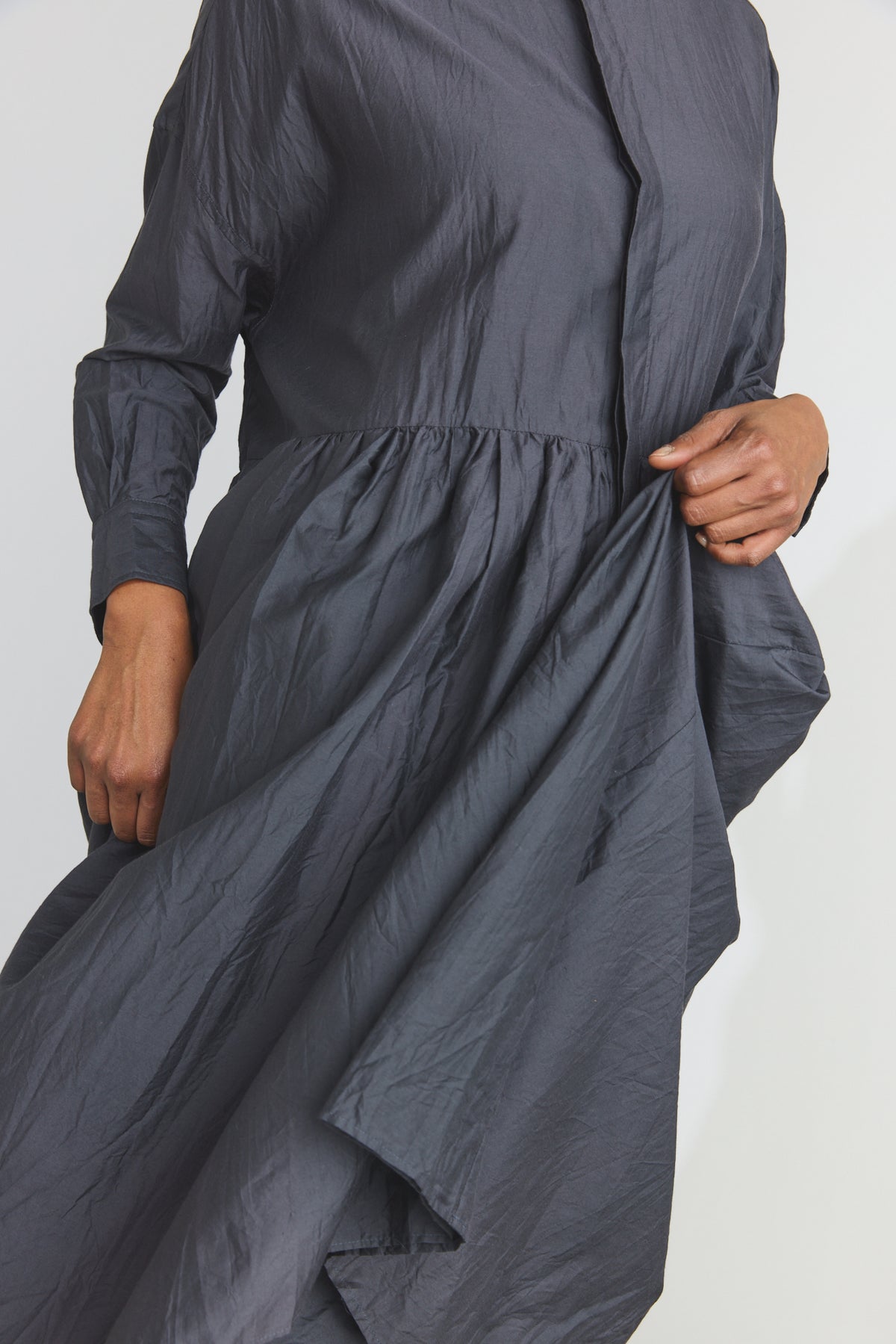 Cotton/Silk Random Pleated Baggy Shirt Dress - Black Navy