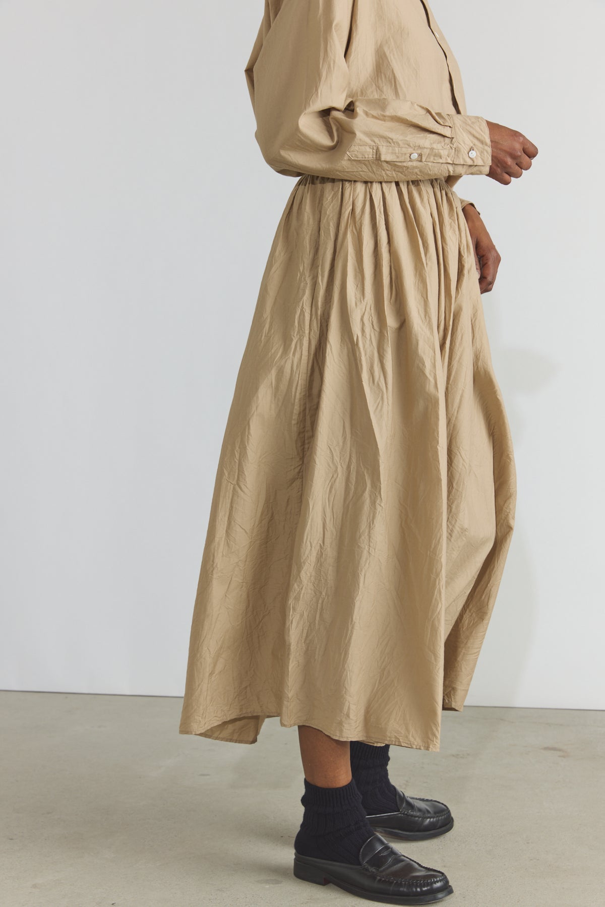 Cotton/Silk Random Pleated Maxi Skirt - Cappuccino