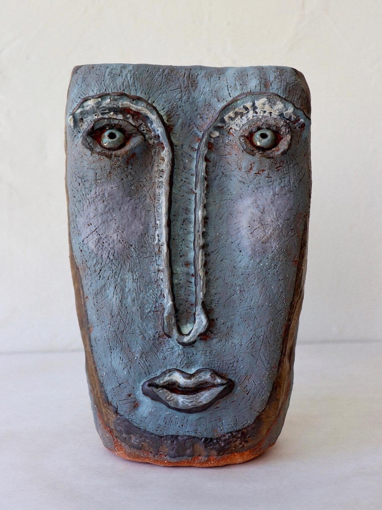 Daria Davydova: Crafting Connection Through Clay – Soochie