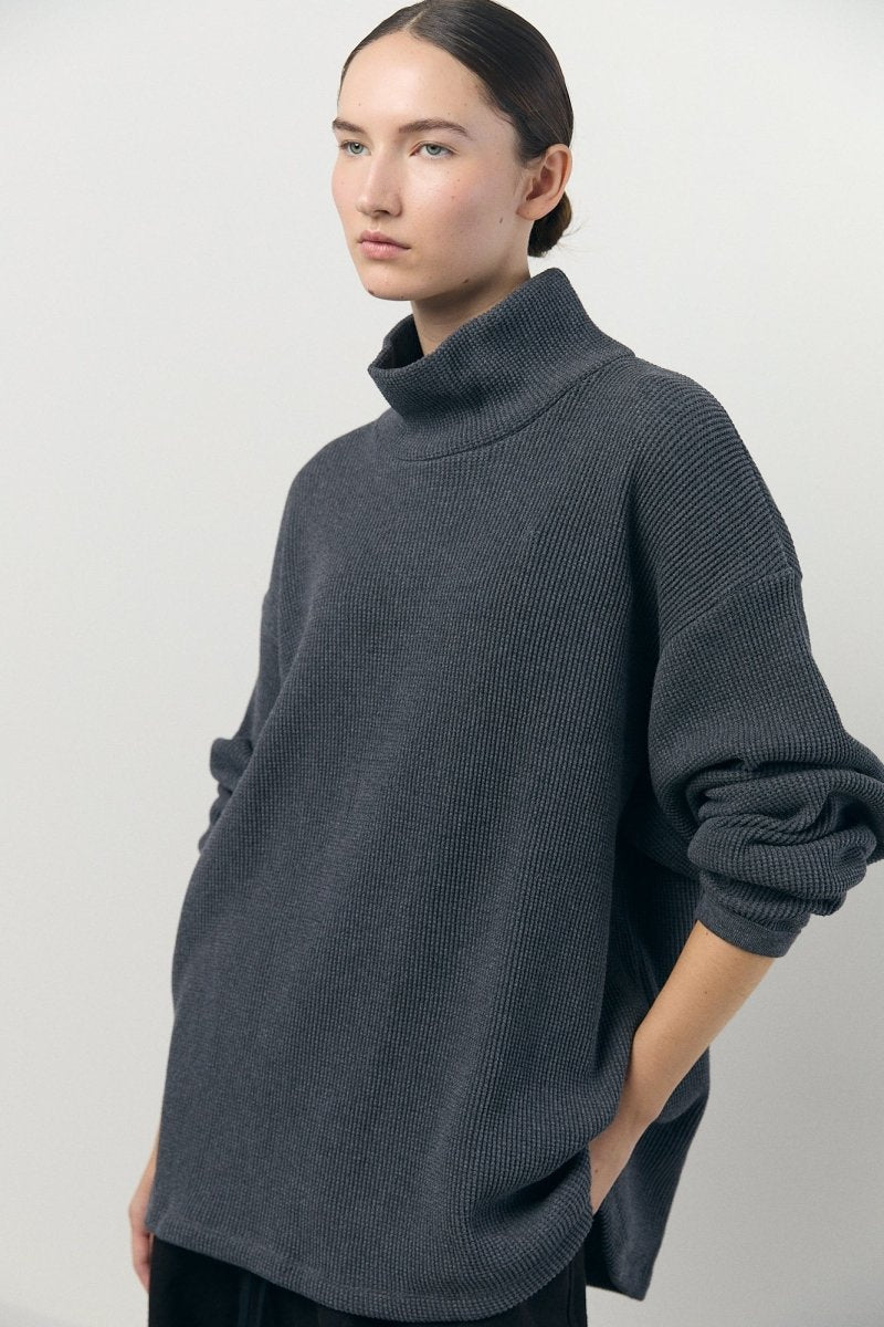 High Neck Pullover in Charcoal Grey - Soochie - Yoko Sakamoto