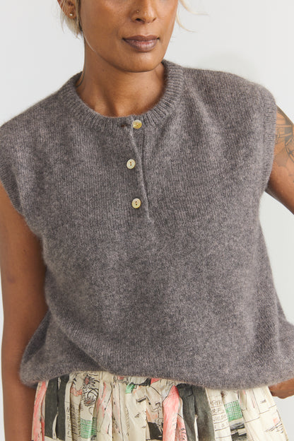 Joe Cashmere Vest - Musk