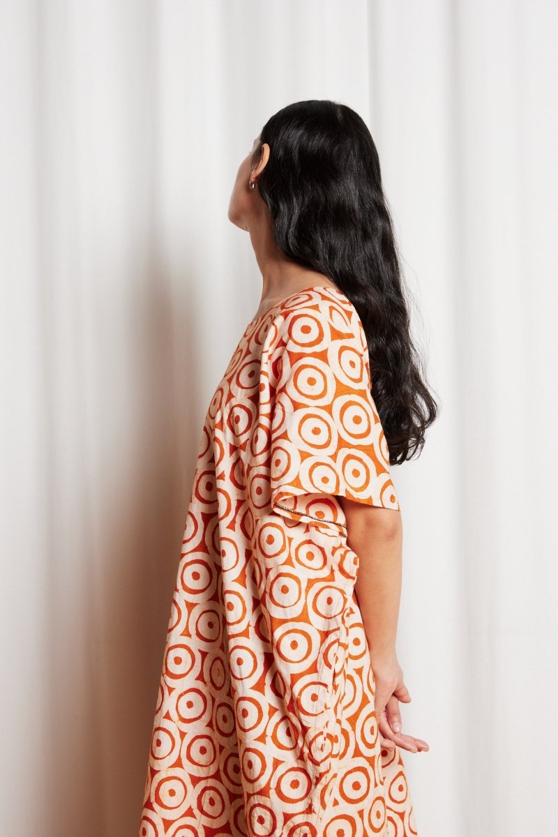 Kaftan In Orange Dot - Soochie - Fahari Bazaar