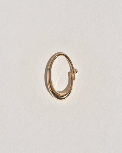 Medium Oval Sempre Hoop - 14k Yellow Gold
