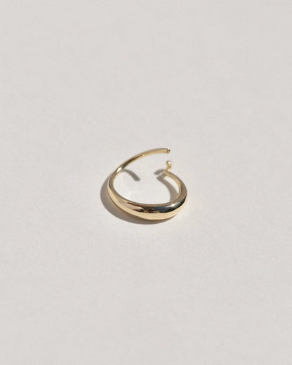 Medium Round Sempre Hoop - 14k Yellow Gold