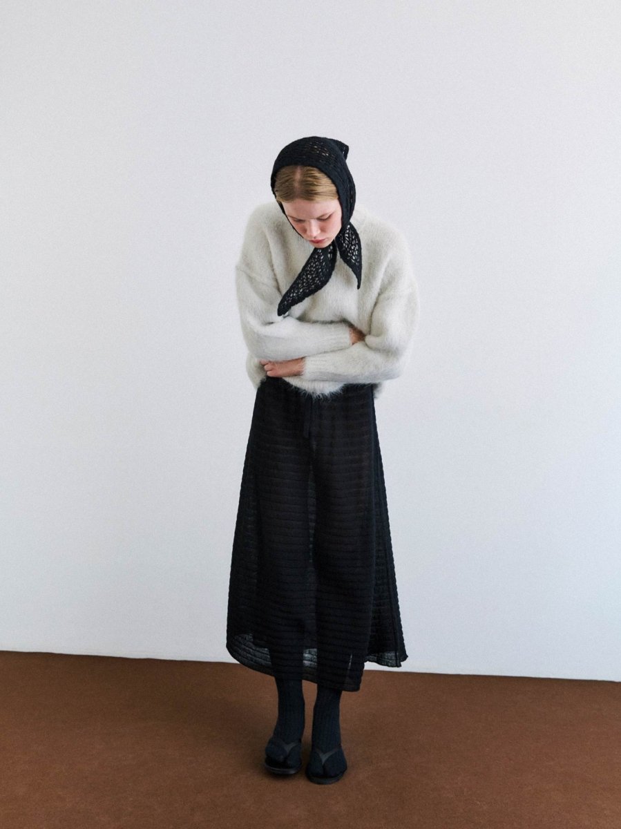 Nagare Skirt in Black - Soochie - Rus