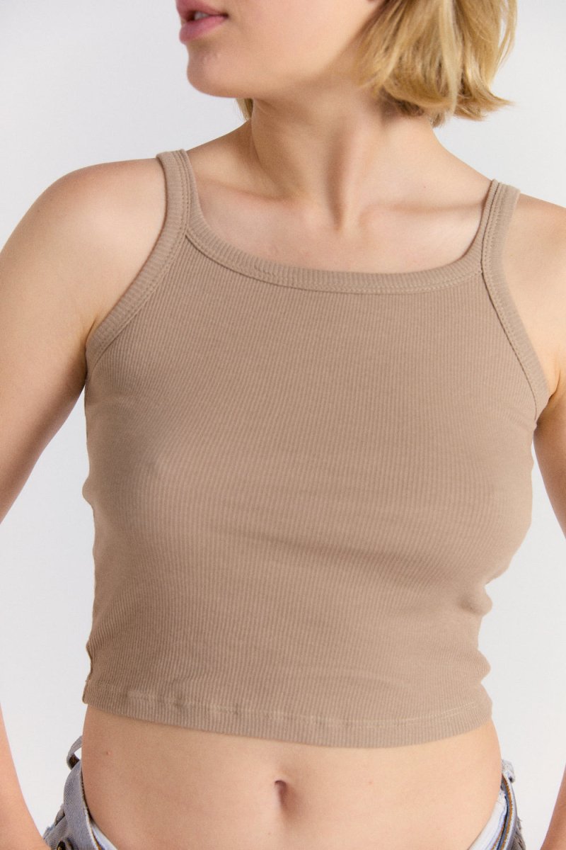 Paz Tank in Sand - Soochie - Roam