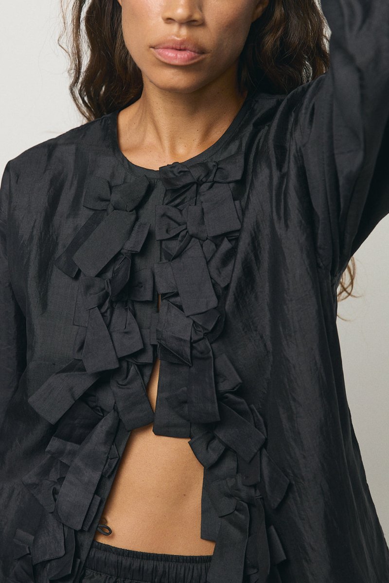 Ribbon Light Jacket in Black - Soochie - Bunon