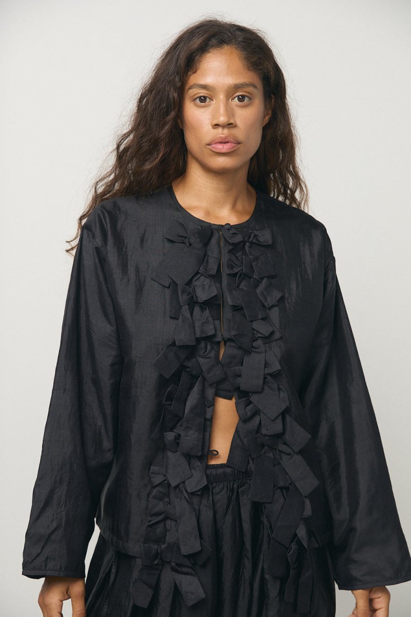 Ribbon Light Jacket in Black - Soochie - Bunon