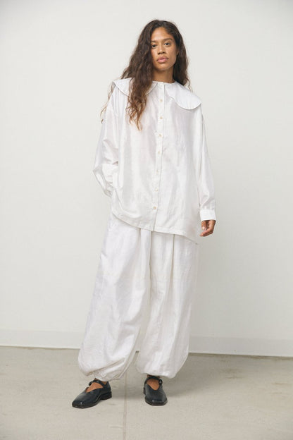 Round Collar Over Blouse in White - Soochie - Bunon