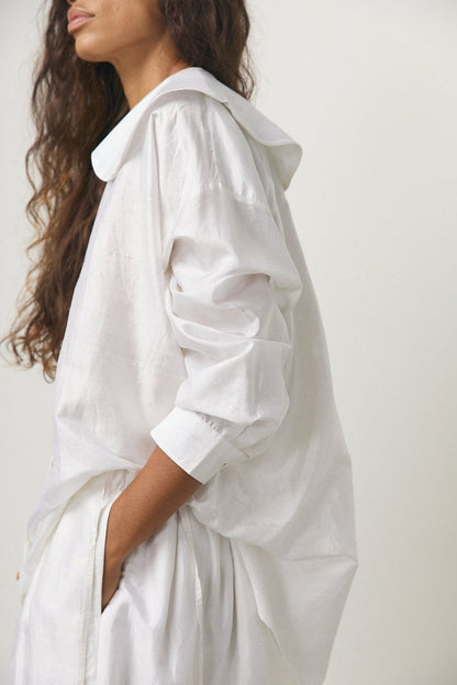 Round Collar Over Blouse in White - Soochie - Bunon