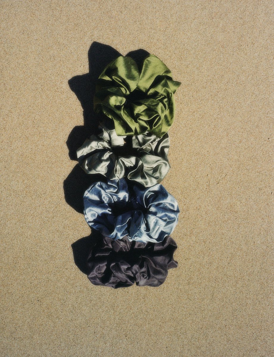 Silk Scrunchie - Soochie - Shannon Bond