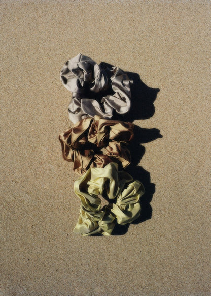 Silk Scrunchie - Soochie - Shannon Bond