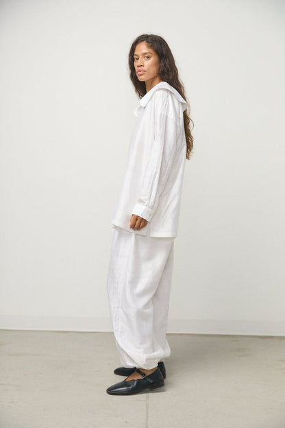 Tuck Gather Balloon Pants in White - Soochie - Bunon